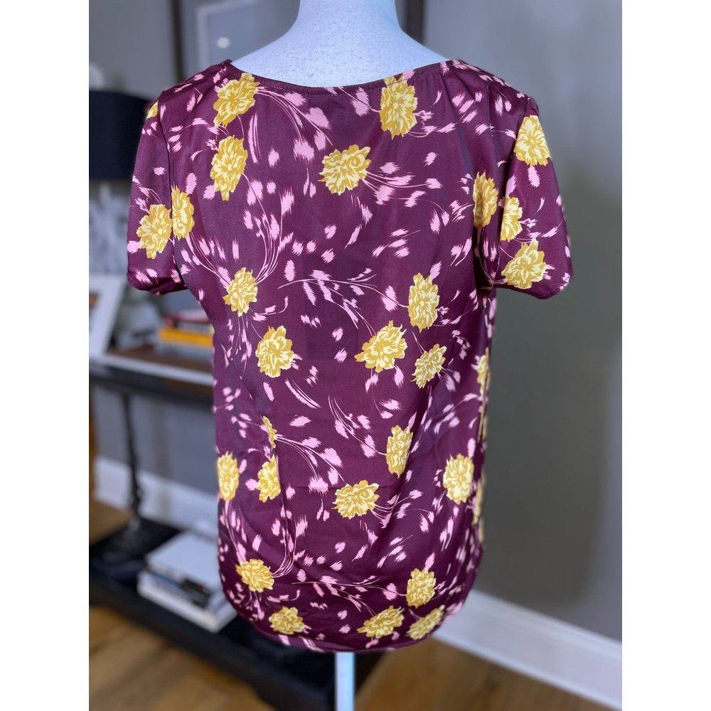 ModCloth Genuine Self Purple Short Sleeve Floral Blouse Women's Size Medium - Picture 6 of 8